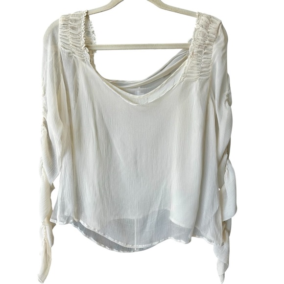 T.ba The Queen Blouse Ivory Ruched Long Sleeve Sz Med - Picture 8 of 12